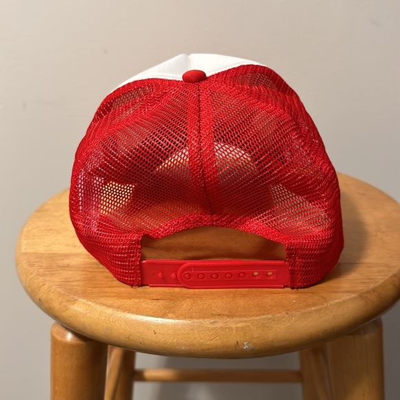 GMC trucker mesh hat EUC - Picture 3 of 4